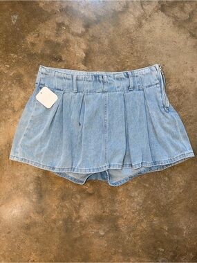 Altar’d State Pleated Denim Skort Light Wash Mini Tennis Skirt L